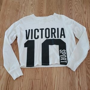 Victoria sports cropped shirt